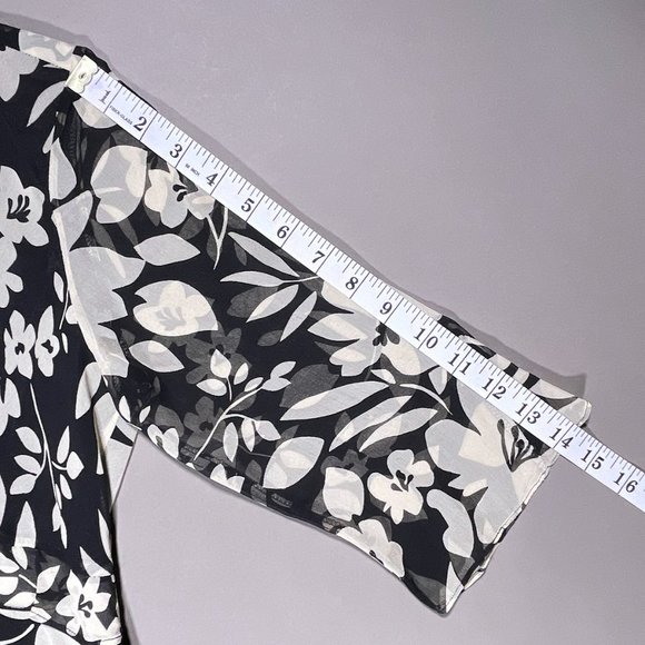 ICE Petite Dress with‎ Flower Design Size 4P - Picture 10 of 16